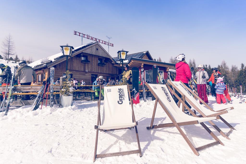 Gasthaus Rieglerhuette Sankt Lorenzen ob Murau Eksteriør billede